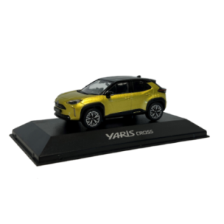 Модель автомобіля YARIS CROSS 1:43